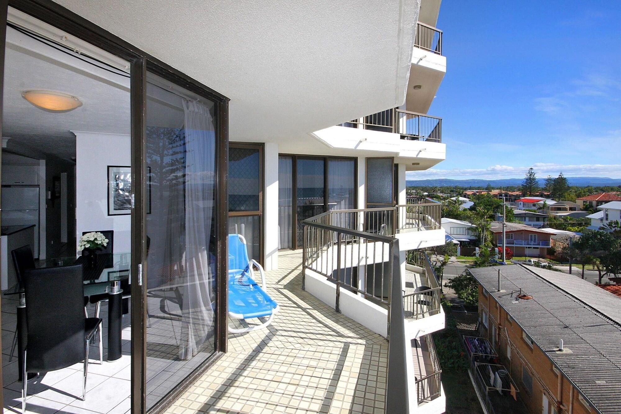 Spindrift On The Beach - Absolute Beachfront Mermaid Beach Exterior photo